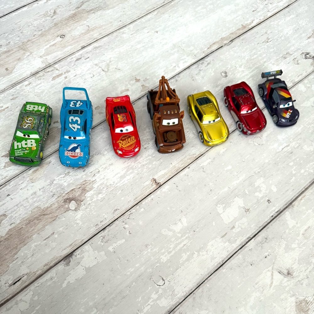 Disney Pixar Cars Tow Mater Grand Prix Racecars Set of 7 Lightning Mcqueen Toys